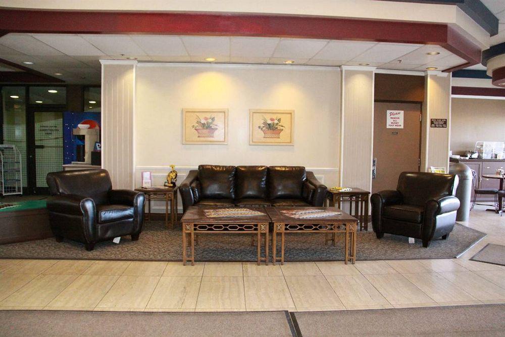 Argyll Plaza Hotel Edmonton Extérieur photo