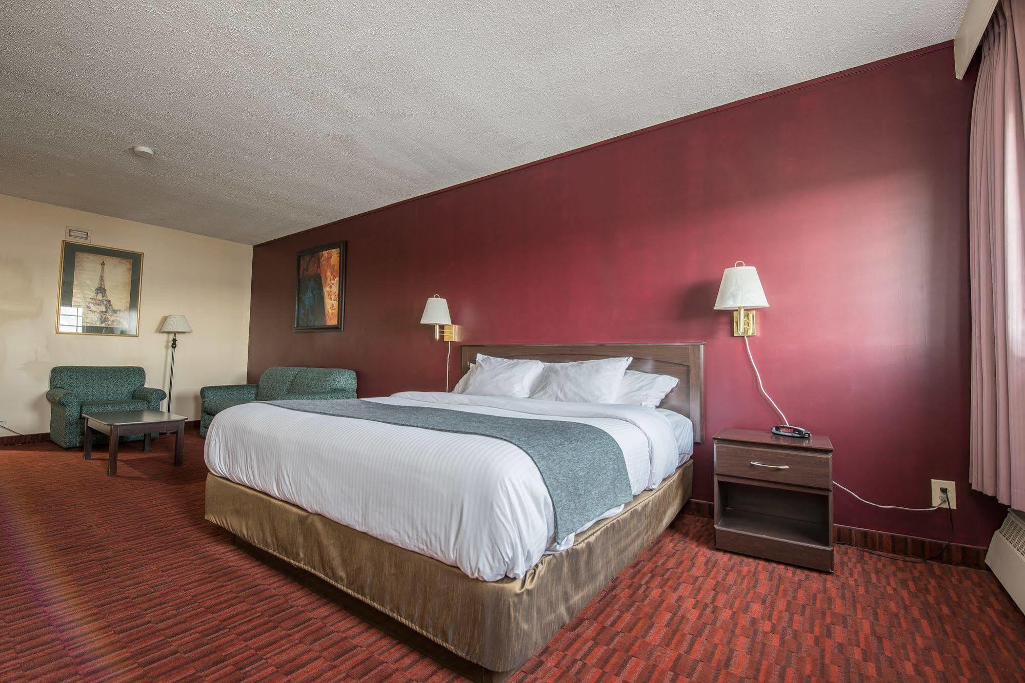 Argyll Plaza Hotel Edmonton Extérieur photo