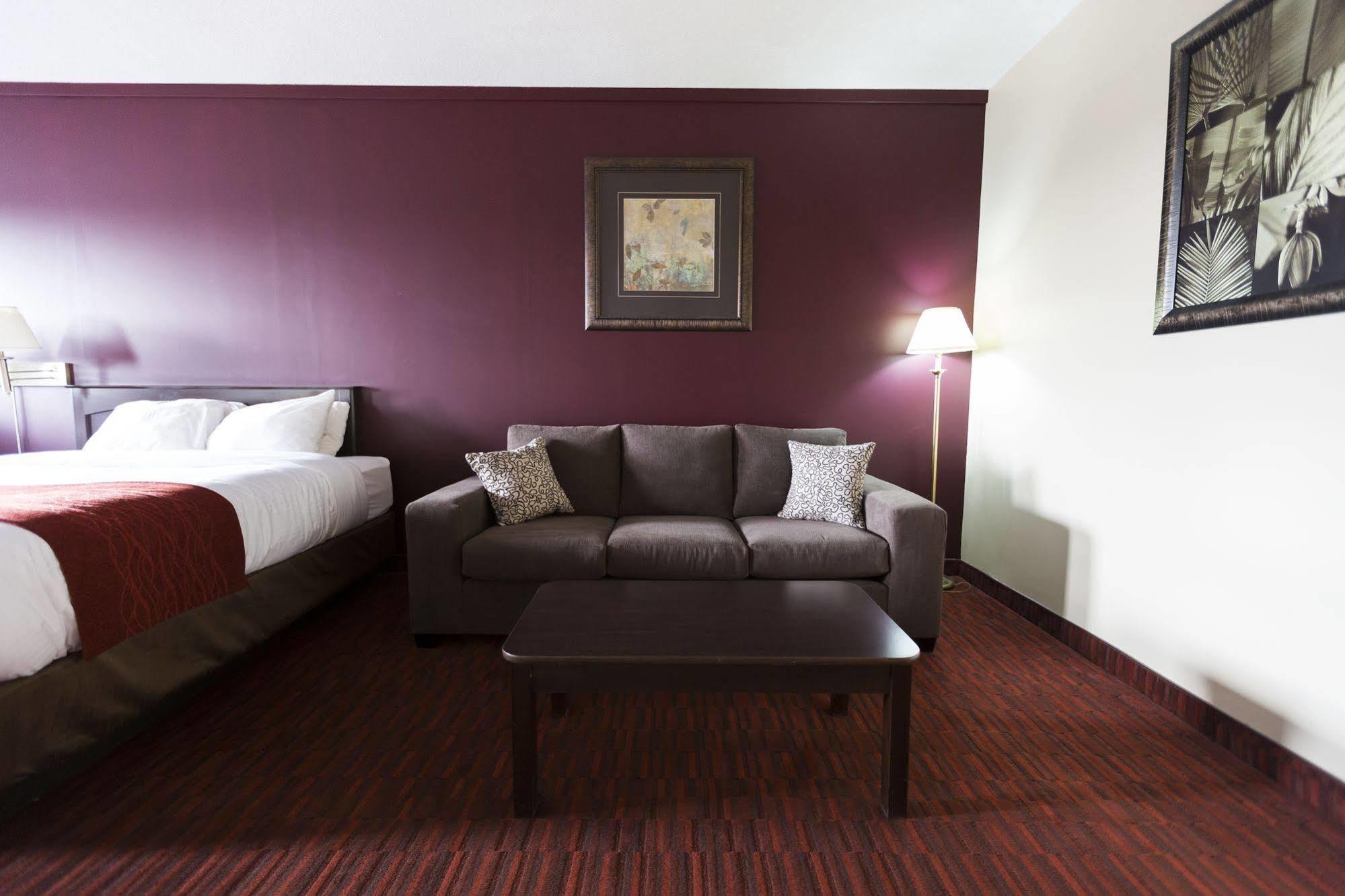 Argyll Plaza Hotel Edmonton Extérieur photo