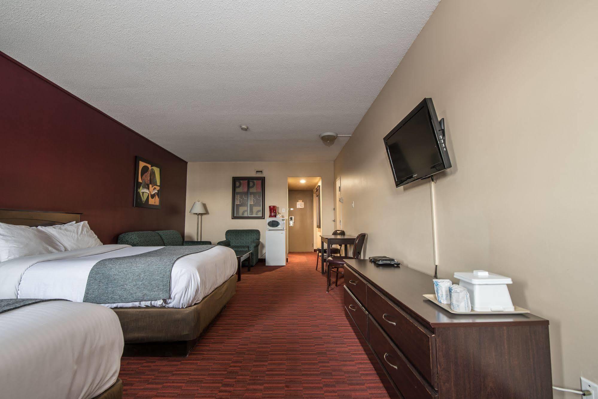 Argyll Plaza Hotel Edmonton Extérieur photo