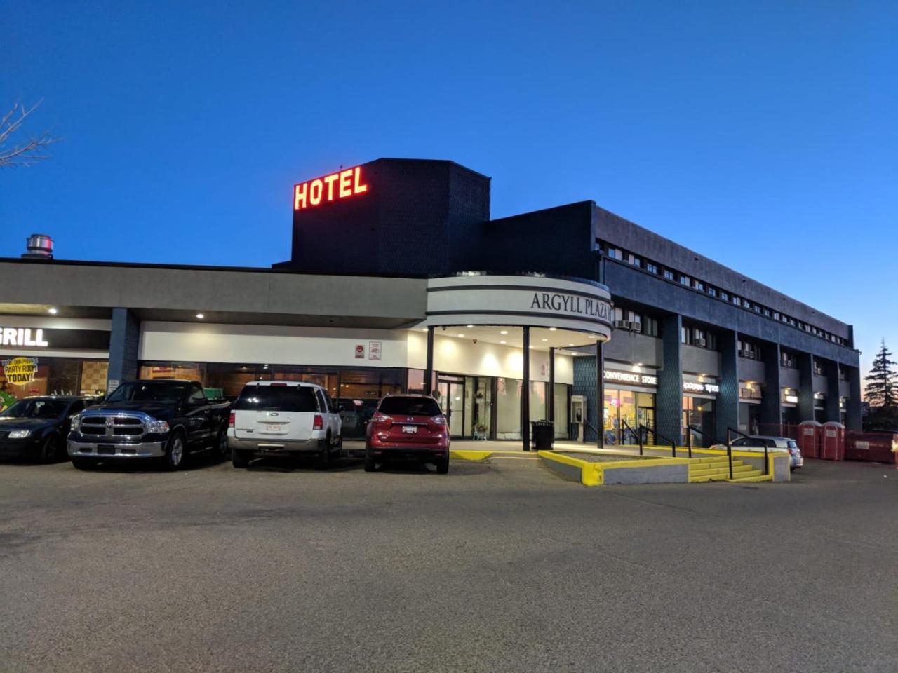 Argyll Plaza Hotel Edmonton Extérieur photo