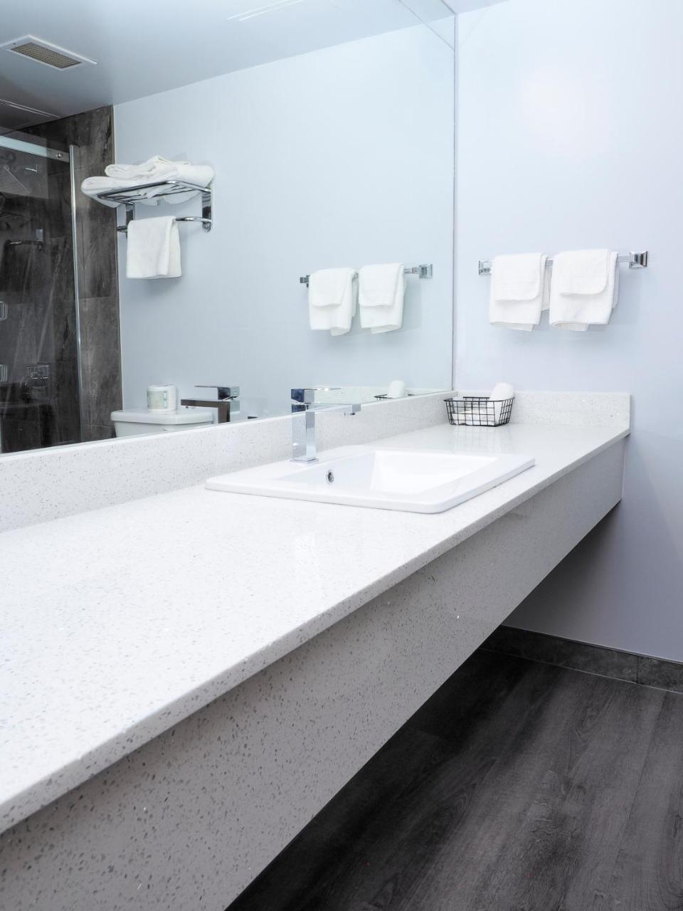 Argyll Plaza Hotel Edmonton Extérieur photo